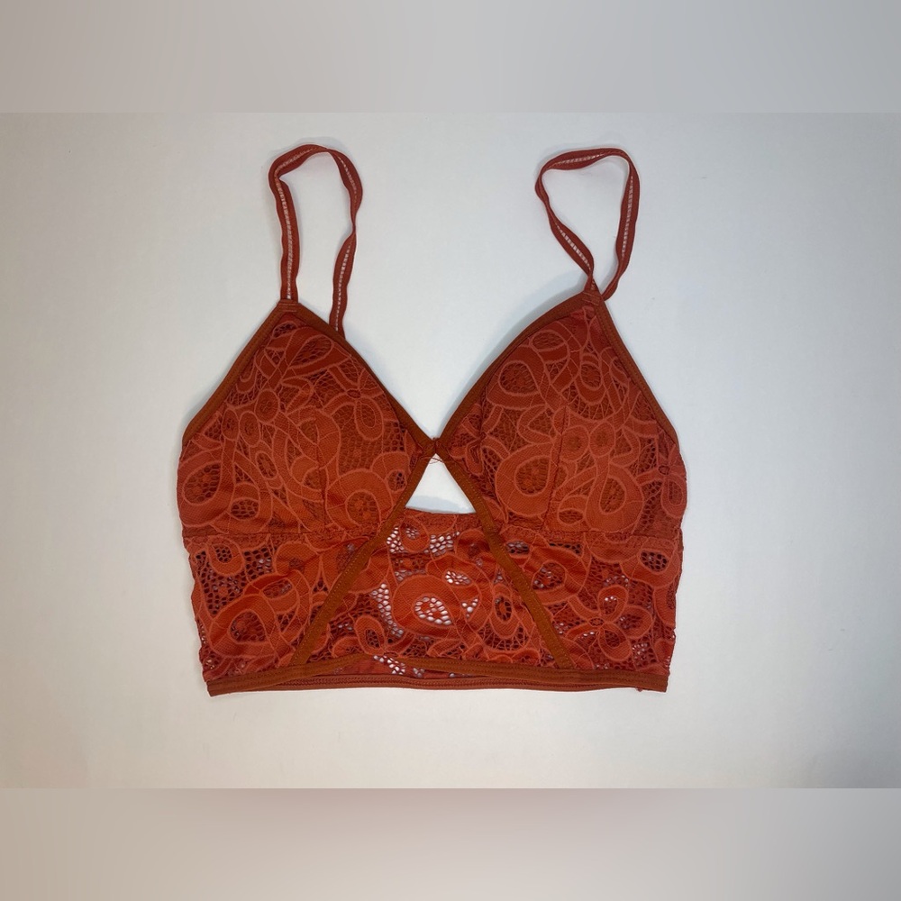 Hollister Gilly Hicks Women’s Crochet Lace‎ Bra Size S